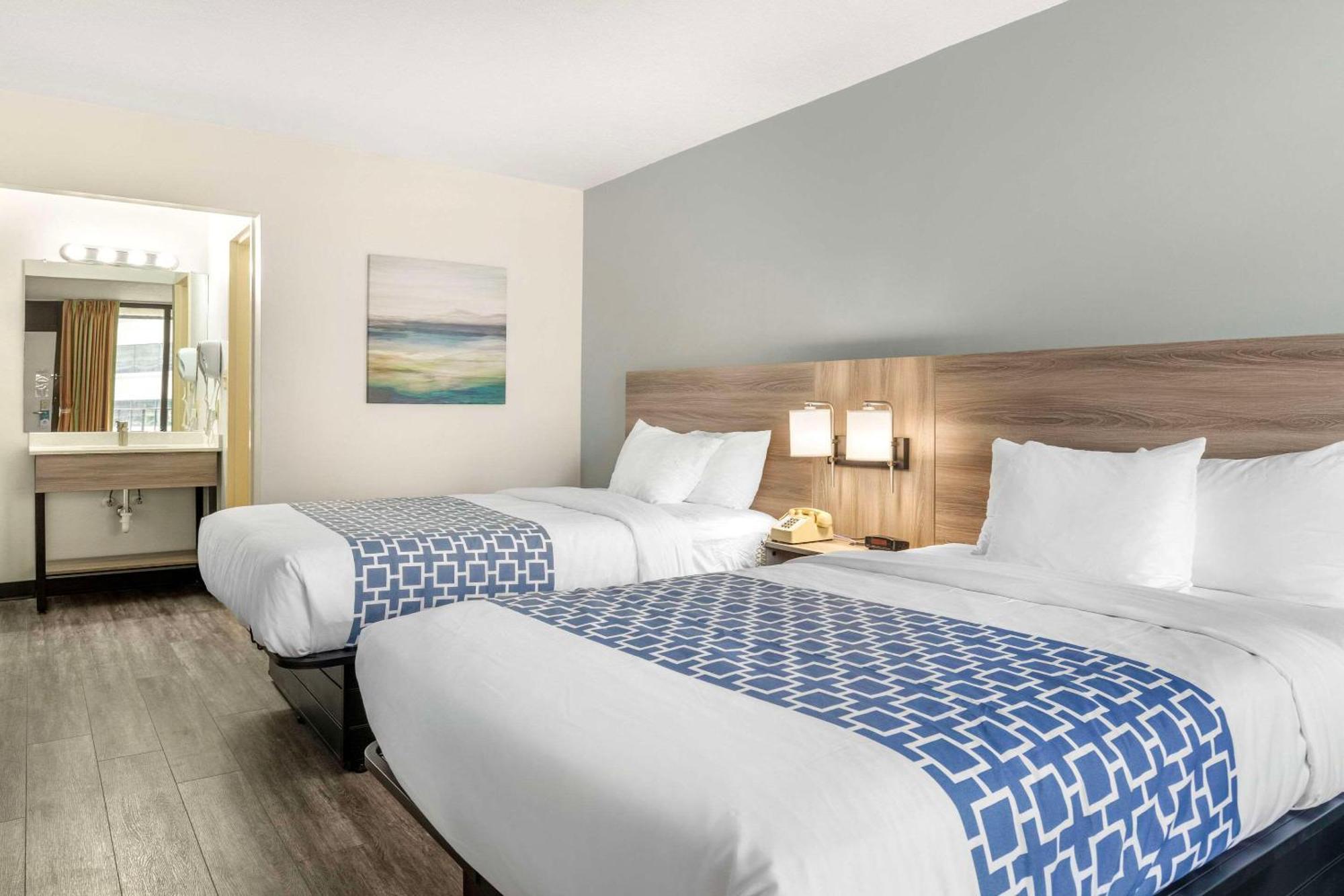 Suburban Studios Tysons Corner Віенна Екстер'єр фото