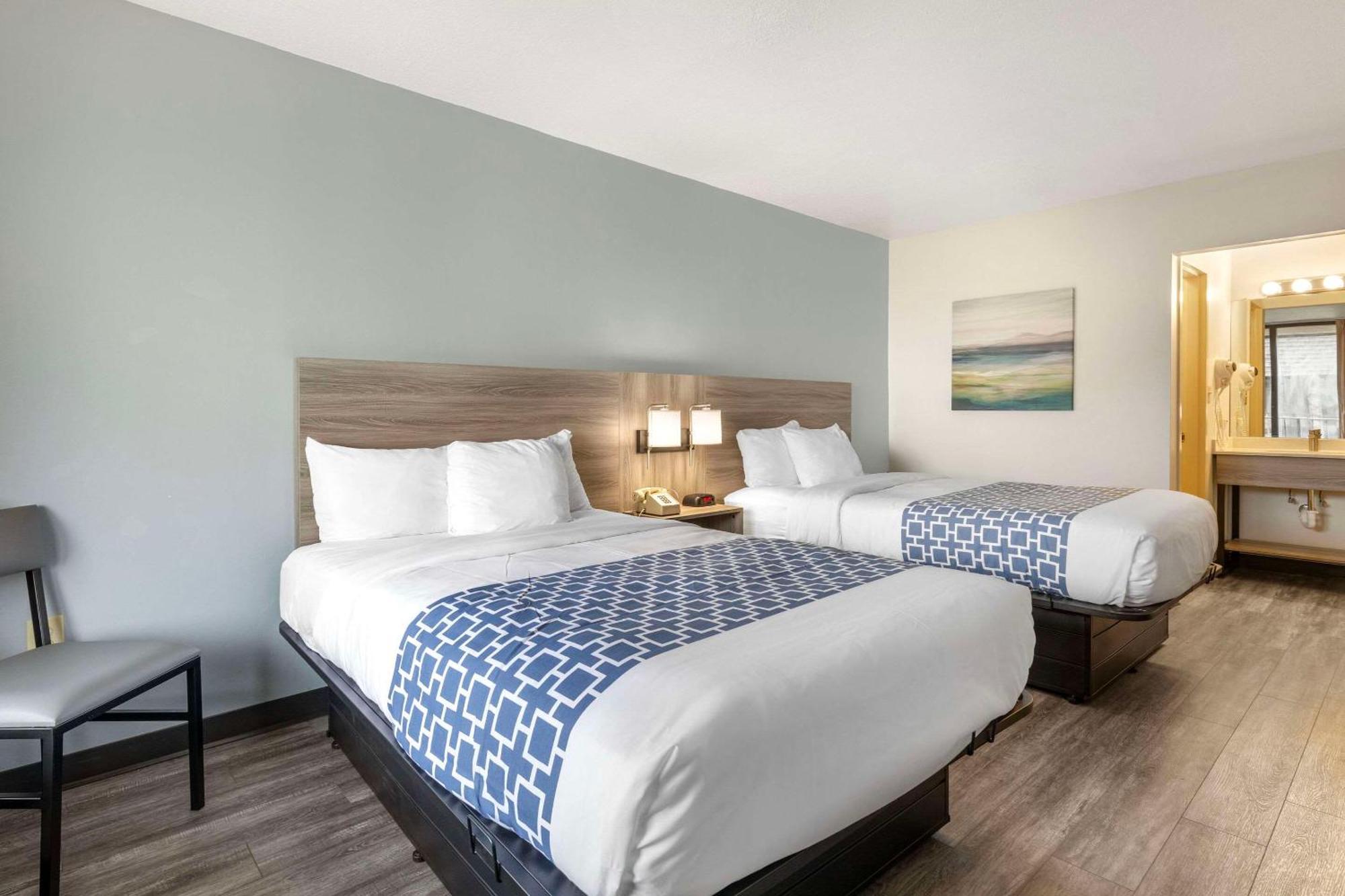Suburban Studios Tysons Corner Віенна Екстер'єр фото